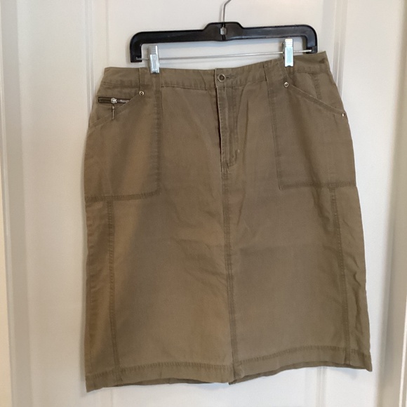 Cotton skirt - Picture 1 of 2